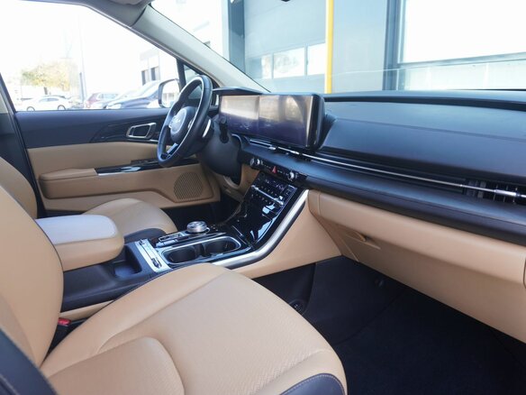 2021 Kia Carnival IV, белый, 3775000 рублей - вид 13