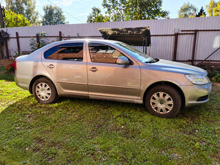 2011 Skoda Octavia II (A5) Рестайлинг, серебристый, 920000 рублей, вид 5