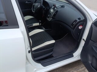2009 Hyundai i30 I, белый, 760000 рублей, вид 4