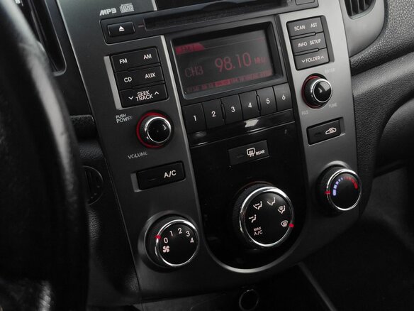 2011 Kia Cerato 5-speed II, белый, 555000 рублей - вид 18