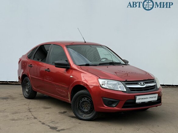 2017 Lada (ВАЗ) Granta I, красный, 315000 рублей - вид 2