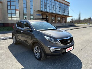 2014 Kia Sportage III Рестайлинг, серебристый, 1680000 рублей, вид 2