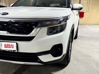 2020 Kia KX3, белый, 2249000 рублей, вид 3