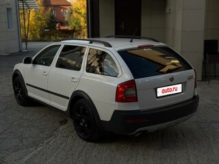 2012 Skoda Octavia Scout II (A5) Рестайлинг, белый, 1000000 рублей, вид 5