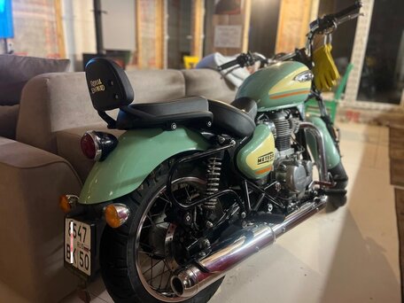 2025 Royal Enfield Meteor, зелёный, 400000 рублей, вид 2