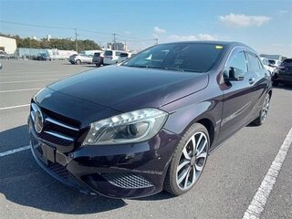 2014 Mercedes-Benz A-Класс 180 III (W176), фиолетовый, 1400000 рублей, вид 1