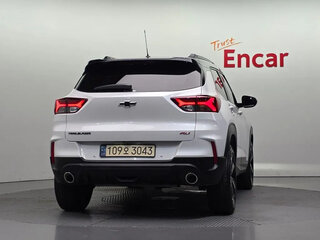 2022 Chevrolet TrailBlazer III, белый, 1783000 рублей, вид 4