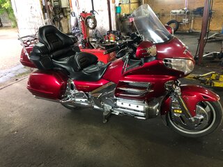 2010 Honda GL 1800 Gold Wing, пурпурный, 870000 рублей, вид 1