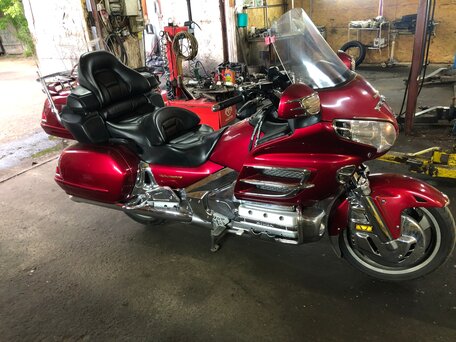 2010 Honda GL 1800 Gold Wing, пурпурный, 870000 рублей, вид 1