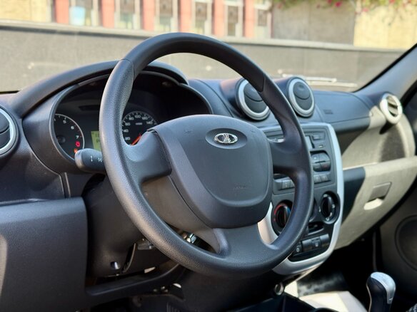 2017 Lada (ВАЗ) Granta I, серебристый, 499999 рублей - вид 13