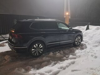 2021 Volkswagen Tiguan L II Рестайлинг (China Market), чёрный, 3400000 рублей, вид 5