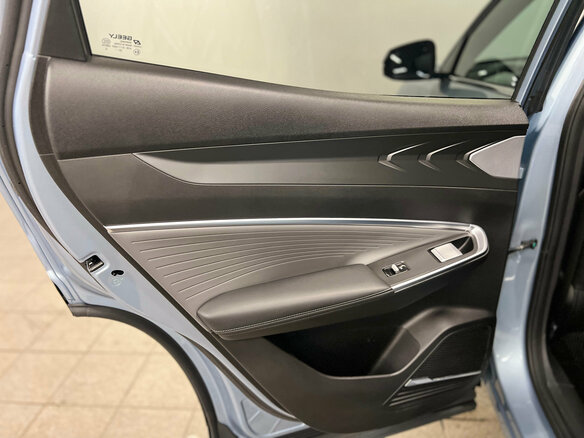 2024 Geely Cityray, синий, 2320000 рублей - вид 12