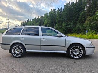 2002 Skoda Octavia I (A4) Рестайлинг, серебристый, 630000 рублей, вид 4