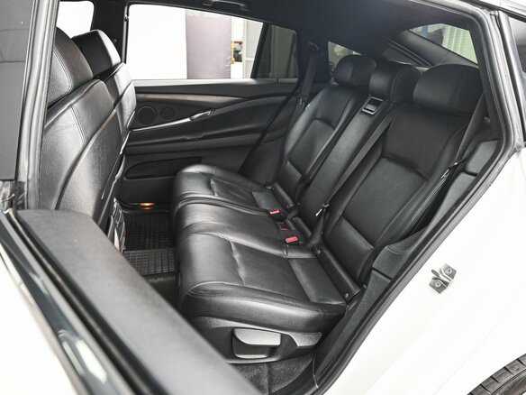 2012 BMW 5 серии Gran Turismo 535i xDrive VI (F10/F11/F07), белый, 2479000 рублей - вид 8
