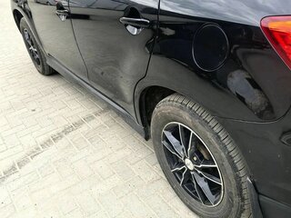 2010 Mitsubishi ASX I, чёрный, 750000 рублей, вид 2