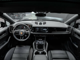 2026 Porsche Cayenne Coupé III Рестайлинг, чёрный, 16950000 рублей, вид 2
