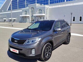 2015 Kia Sorento II Рестайлинг, серый, 2000000 рублей, вид 1