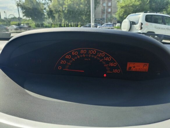 2009 Toyota Vitz II (XP90), серебристый - вид 26