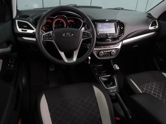 2019 Lada (ВАЗ) Vesta SW Cross I, серый, 1208000 рублей - вид 5