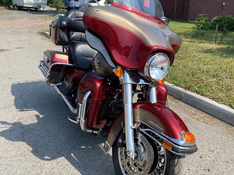 2009 Harley-Davidson Electra Glide, красный, 720000 рублей, вид 2