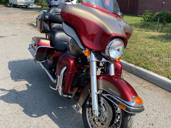 2009 Harley-Davidson Electra Glide, красный, 720000 рублей - вид 1