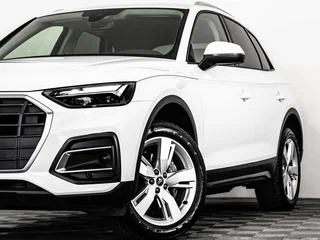 2021 Audi Q5 45 TFSI II (FY) Рестайлинг, белый, 4599000 рублей, вид 2