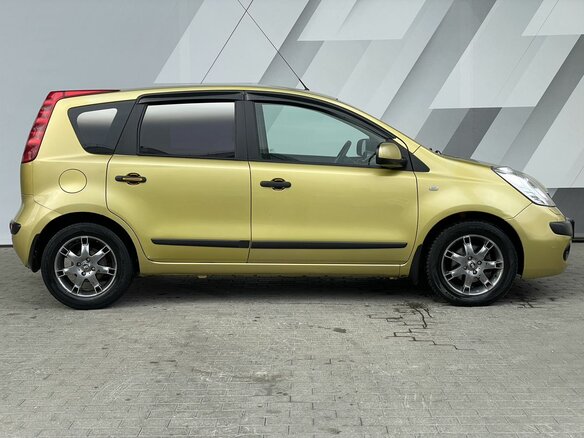 2006 Nissan Note I, жёлтый, 398000 рублей - вид 3