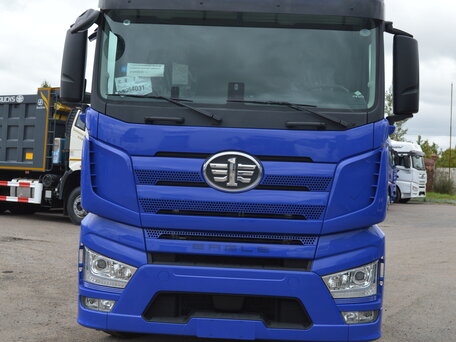 2024 FAW J7, синий, 9900000 рублей, вид 2