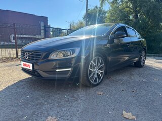 2015 Volvo S60 II Рестайлинг, коричневый, 1900000 рублей, вид 1