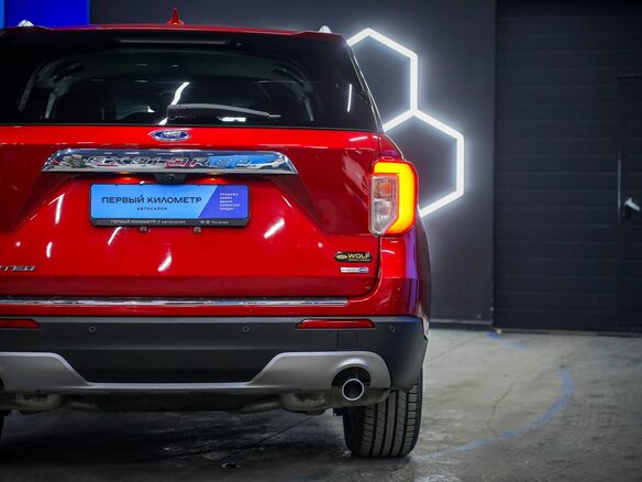 2019 Ford Explorer VI, красный, 3695000 рублей - вид 15