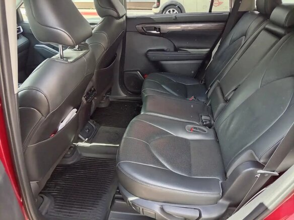 2021 Toyota Highlander IV (XU70), красный - вид 13