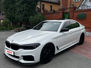 2020 BMW 5 серии 520d VII (G30/G31/G38), чёрный, 4200000 рублей, вид 2