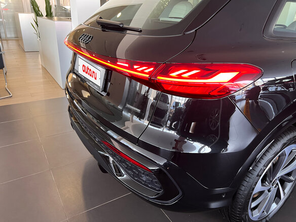 2025 Audi Q5 40 TDI III (GU), чёрный - вид 4