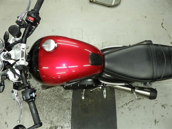 2024 Triumph Speed Twin, красный, 1220000 рублей - вид 8