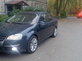2010 Volkswagen Jetta V, серый, 400000 рублей, вид 3