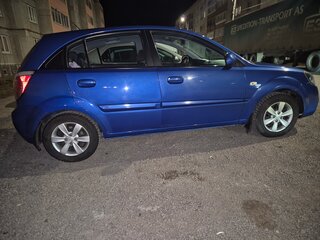 2010 Kia Rio II Рестайлинг, синий, 500000 рублей, вид 3