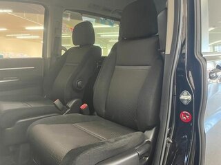 2018 Honda Stepwgn V Рестайлинг, чёрный, 1550000 рублей, вид 4
