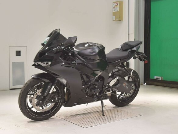 2024 Kawasaki ZX-6R Ninja, чёрный, 1499000 рублей - вид 3