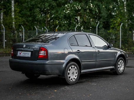 2008 Skoda Octavia I (A4) Рестайлинг, серый, 420000 рублей, вид 2