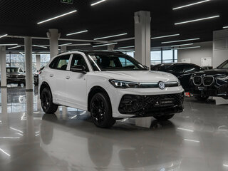2026 Volkswagen Tiguan L Pro III (China Market), белый, 5000000 рублей, вид 2