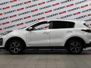 2020 Kia Sportage IV Рестайлинг, белый, 1935350 рублей, вид 5