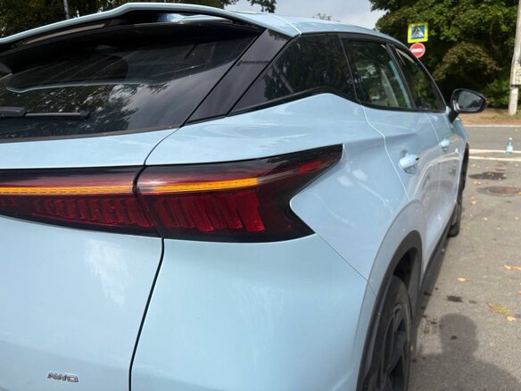 2023 Omoda C5 I, синий, 1400000 рублей - вид 2