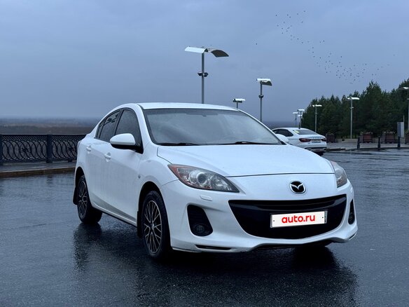 2012 Mazda 3 II (BL) Рестайлинг, белый, 880000 рублей - вид 3