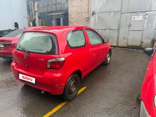 2002 Toyota Yaris I, красный, 188000 рублей, вид 5