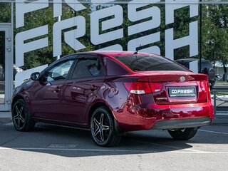 2012 Kia Cerato 6-speed II, красный, 943000 рублей, вид 2