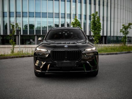 2025 BMW X7 40d I (G07) Рестайлинг, чёрный, 16590000 рублей, вид 2