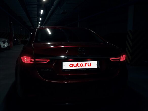 2019 Mazda 6 III (GJ) Рестайлинг 2, красный, 2130000 рублей - вид 3