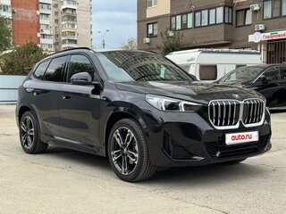 2025 BMW X1 20i xDrive III (U11/U12), чёрный, 5950000 рублей, вид 2