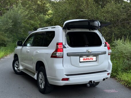 2014 Toyota Land Cruiser Prado 4-speed 150 Series Рестайлинг 1, белый, 3000000 рублей, вид 3