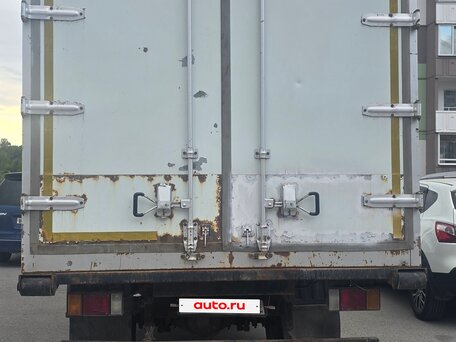 2015 Isuzu Elf (N-series), белый, 2900000 рублей, вид 3